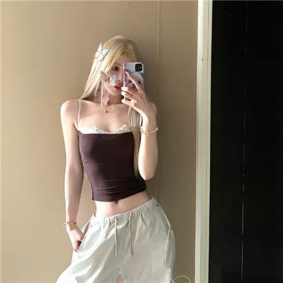 布鲁克斯，草地和可爱脸孔